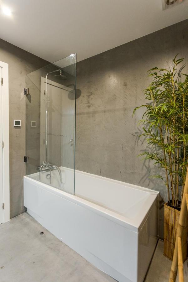 Romantic Pool House Holiday home Vila do Conde