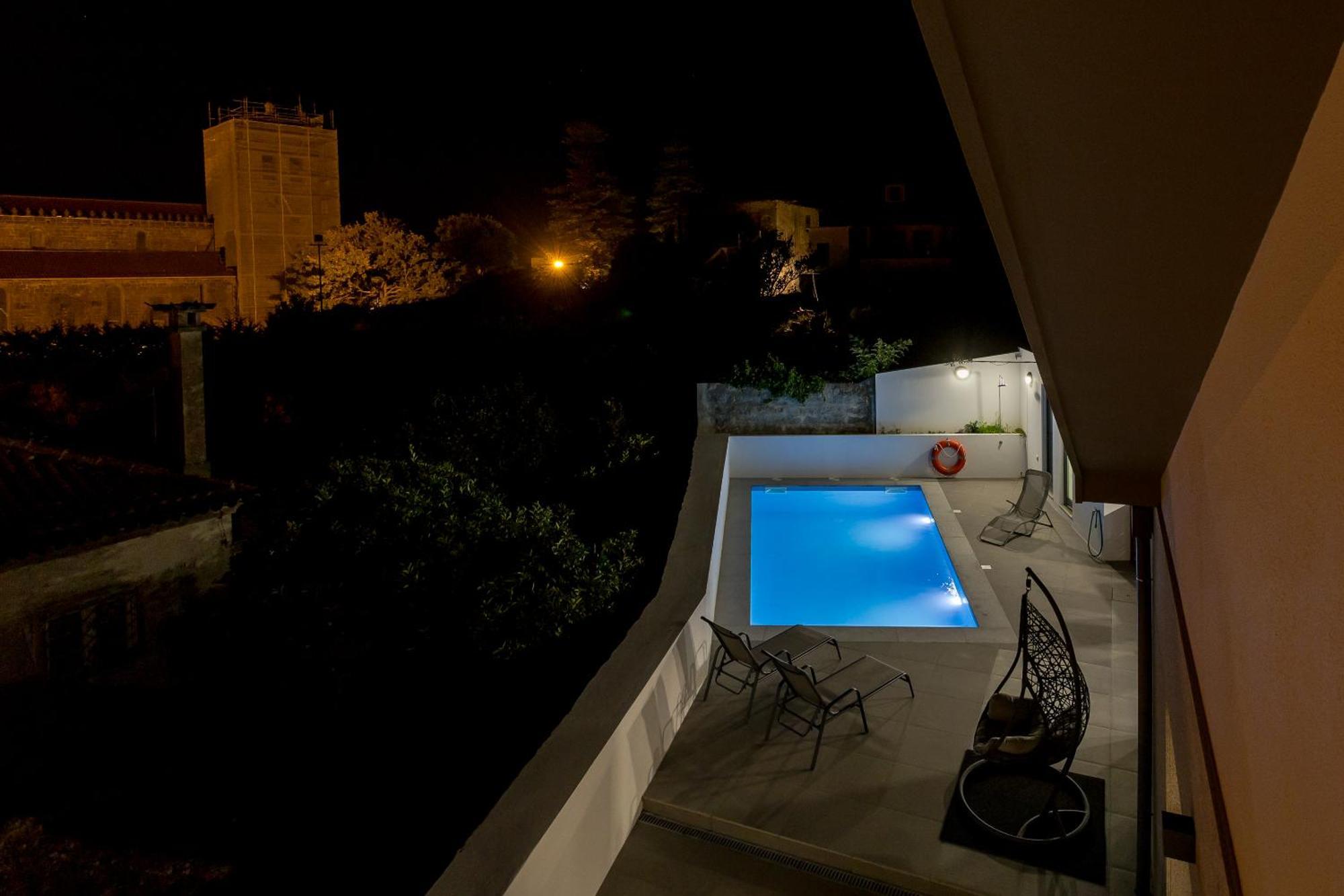 Romantic Pool House * Vila do Conde